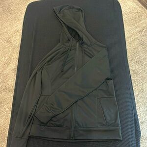 Small black Adrienne Vitadini zip up sweatshirt